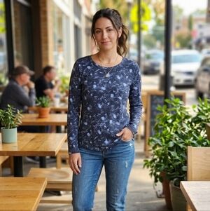 Floral Starburst Botanical Long Sleeve Tee Navy Blue Women's Large Cotton Blend